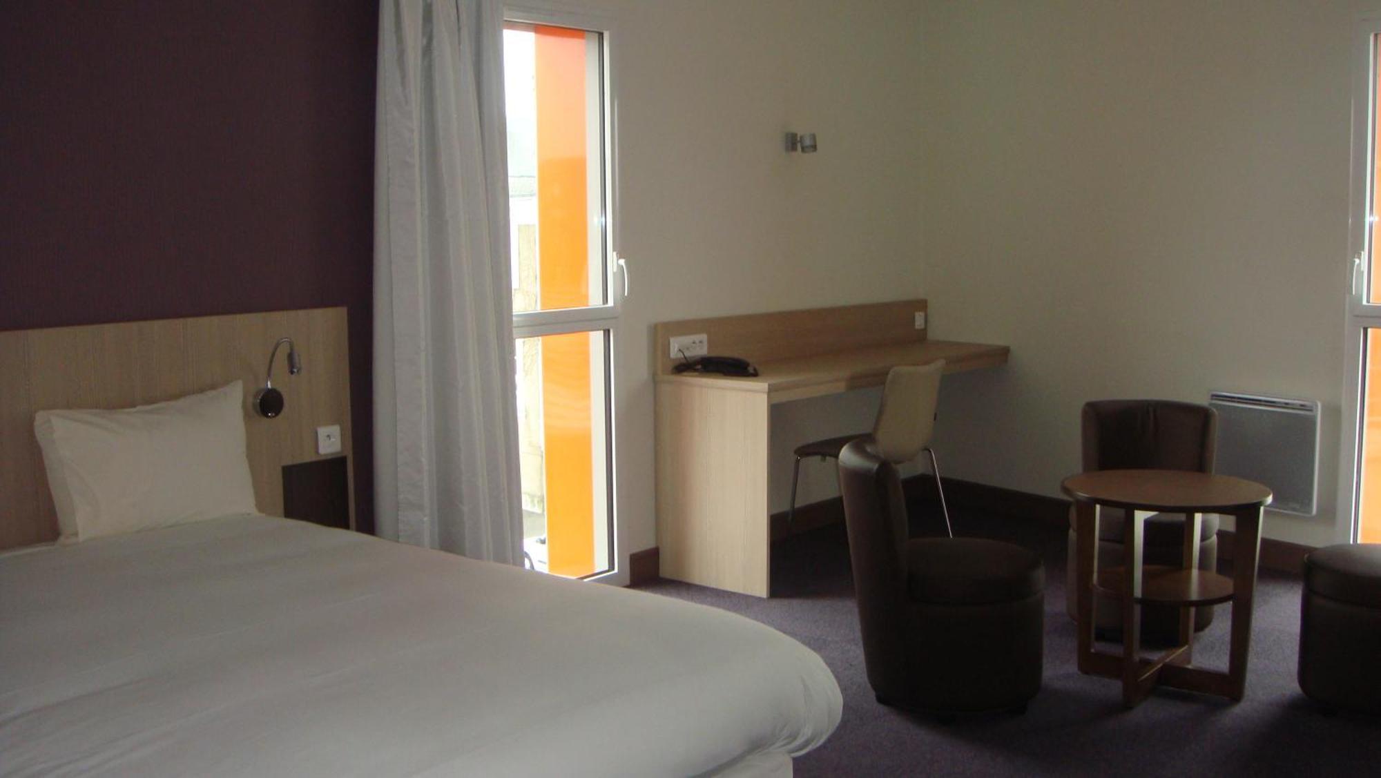 The Originals Access, Hotel Cholet Gare Экстерьер фото