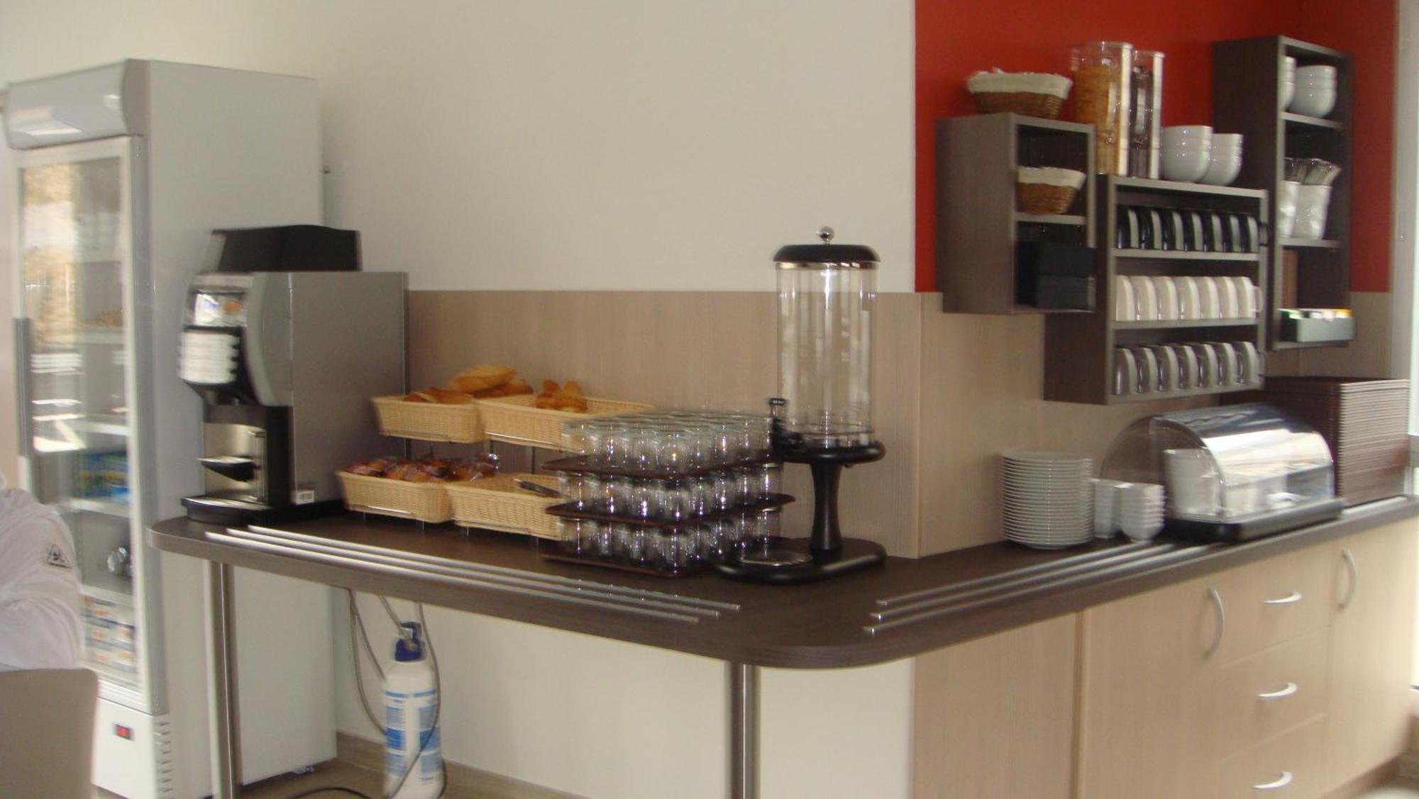 The Originals Access, Hotel Cholet Gare Экстерьер фото